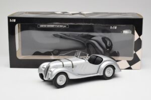 BMW 328 Prata Minichamps 1:18 155025030 Metal - imagem 6 de 6