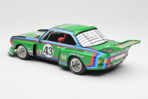 BMW 3.5 CSL E9 Schnitzer #43 D. Quester / A. Krebs 24 Hours of Le Mans 1976 Minichamps 1:18 155762643 Metal - imagem 5 de 6