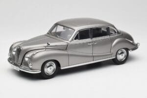 BMW 502 2.6 Luxus Silver Beige Metallic AUTOart 1:18 70591 Metal