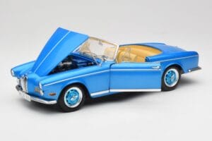 BMW 503 Cabriolet Riviera Blue Revell 1:18 08843 Metal - imagem 2 de 9