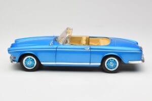 BMW 503 Cabriolet Riviera Blue Revell 1:18 08843 Metal - imagem 5 de 9