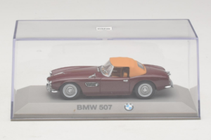 BMW 507 Castanho IAA Minichamps 1:43 80429421433 Metal - imagem 4 de 5