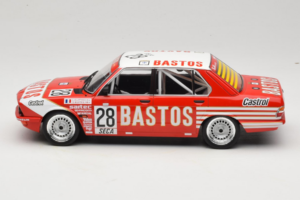 BMW 528i E28 #28 Guitteny / Bleyinie 24 Hours of Spa 1982 IXO 1:18 18RMC182B Metal - imagem 3 de 6