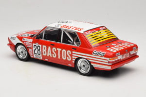 BMW 528i E28 #28 Guitteny / Bleyinie 24 Hours of Spa 1982 IXO 1:18 18RMC182B Metal - imagem 5 de 6