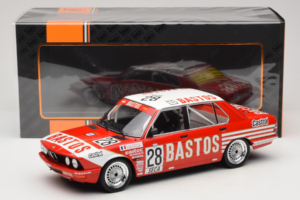 BMW 528i E28 #28 Guitteny / Bleyinie 24 Hours of Spa 1982 IXO 1:18 18RMC182B Metal - imagem 6 de 6