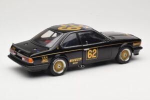 BMW 635 CSi E24 #62 J. Richards JPS Team BMW ATCC Winner 1985 AUTOart 1:18 88548 Metal - imagem 3 de 8