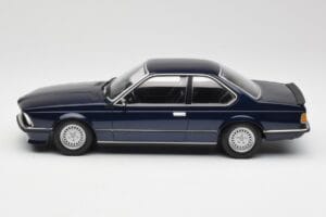 BMW 635 CSi E24 Blue Metallic Minichamps 1:18 155028101 Metal - imagem 3 de 6