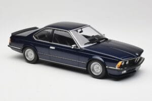 BMW 635 CSi E24 Blue Metallic Minichamps 1:18 155028101 Metal - imagem 4 de 6