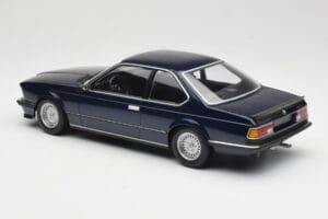 BMW 635 CSi E24 Blue Metallic Minichamps 1:18 155028101 Metal - imagem 5 de 6