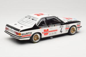 BMW 635 CSi E24 BMW Italia #4 R. Ravaglia / G. Berger 24 Hours of Spa 1984 Minichamps 1:18 155842504 Metal - imagem 2 de 6