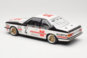 BMW 635 CSi E24 BMW Italia #4 R. Ravaglia / G. Berger 24 Hours of Spa 1984 Minichamps 1:18 155842504 Metal - imagem 5 de 6