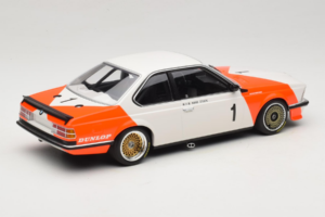 BMW 635 CSi E24 Marlboro BMW #1 H. Stuck Winner Guia Race Macau 1983 Minichamps 1:18 155832511 Metal - imagem 2 de 6