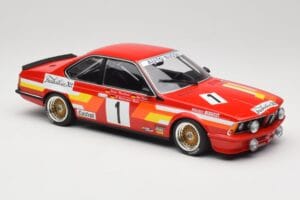 BMW 635 CSi E24 #1 U. Felder / D. Hamelmann Auto Budde Winners 24 Hours of Nürburgring 1985 Minichamps 1:18 155852501 Metal - imagem 4 de 6