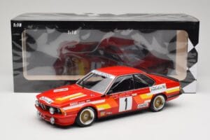 BMW 635 CSi E24 #1 U. Felder / D. Hamelmann Auto Budde Winners 24 Hours of Nürburgring 1985 Minichamps 1:18 155852501 Metal - imagem 6 de 6