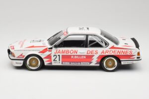 BMW 635CSi E24 Team Brun Motorsport #21 H. Grohs / T. Boutsen Spa 24 Hours 1985 Minichamps 1:18 155852521 Metal - imagem 3 de 6