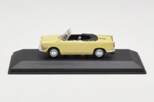 BMW 700 Cabriolet Amarelo Minichamps 1:43 BMW002 Metal