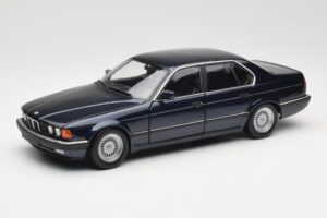 BMW 730i E32 Azul Metallic Minichamps 1:18 100023006 Metal