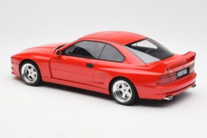 BMW 850i E31 Koenig Special Vermelho GT Spirit 1:18 GT250 Resina - imagem 5 de 6