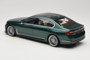 BMW Alpina B7 G12 Verde GT Spirit 1:18 GT942 Resina - imagem 5 de 6