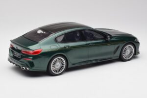 BMW Alpina B8 G16 Gran Coupe Alpina Verde GT Spirit 1:18 GT481 Resina - imagem 2 de 6