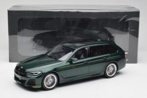 BMW Alpina B5 G31 Touring Verde GT Spirit 1:18 GT475 Resina - imagem 5 de 5