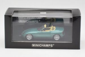 BMW Z1 E30 Verde British Racing Minichamps 1:43 400020100 Metal - imagem 4 de 4