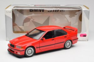 BMW 318is E36 Vermelho UT Models 1:18 180024302 Metal - imagem 8 de 8