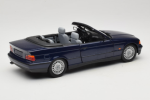 BMW 3 Series E36 Cabriolet Roxo UT Models 1:18 BMW006 Metal - imagem 3 de 8