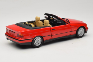 BMW 3 Series E36 Cabriolet Vermelho UT Models 1:18 BMW005 Metal - imagem 3 de 8
