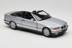 BMW 3 Series E36 Cabriolet Prata UT Models 1:18 BMW008 Metal - imagem 6 de 8