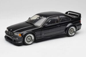 BMW E36 M3 GTR Street Cosmos Preto UT Models 1:18 20481 Metal