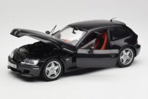 BMW Z3 E36 M Coupé Cosmos Preto UT Models 1:18 80439422193 Metal - imagem 2 de 8