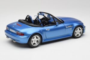 BMW Z3 E36 M Roadster Estoril Blue Bburago 1:18 3349-M1 Metal - imagem 3 de 8