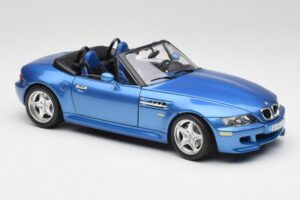 BMW Z3 E36 M Roadster Estoril Blue Bburago 1:18 3349-M1 Metal - imagem 6 de 8