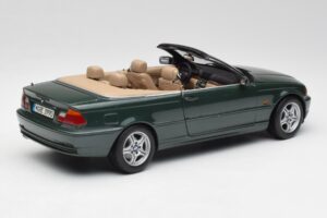 BMW 3 E46 Cabriolet Verde Kyosho 1:18 80430009757 Metal - imagem 3 de 8