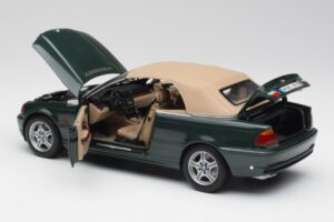 BMW 3 E46 Cabriolet Verde Kyosho 1:18 80430009757 Metal - imagem 5 de 8