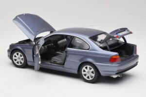 BMW 318Ci E46 Azul Kyosho 1:18 80439411583 Metal - imagem 5 de 8