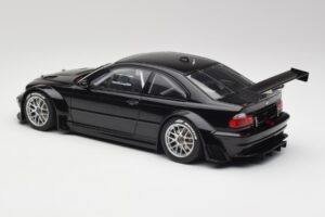 BMW M3 GTR E46 Plain Body Jet Preto AUTOart 1:18 80447 Metal - imagem 5 de 6