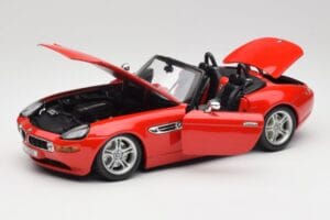 BMW Z8 E52 Vermelho Bburago 1:18 Z8001 Metal - imagem 2 de 8