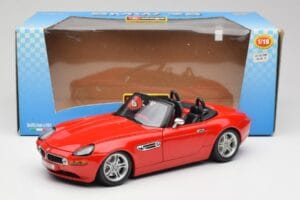 BMW Z8 E52 Vermelho Bburago 1:18 Z8001 Metal - imagem 8 de 8