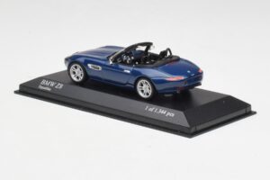 BMW Z8 E52 Topázio Azul Minichamps 1:43 431028740 Metal - imagem 3 de 5
