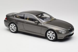 BMW 6 E63 Coupe Bronze Claro Kyosho 1:18 80430153283 Metal - imagem 6 de 8