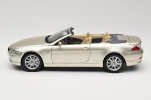 BMW 6 Series E64 Cabriolet Mineral Silver Metallic Kyosho 1:18 80430153437 Metal - imagem 5 de 9