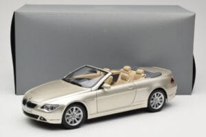 BMW 6 Series E64 Cabriolet Mineral Silver Metallic Kyosho 1:18 80430153437 Metal - imagem 9 de 9