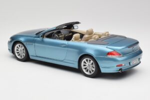 BMW 6 E64 Cabriolet Azul Claro Kyosho 1:18 80430153440 Metal - imagem 7 de 8