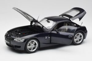 BMW Z4 E86 M Coupé Preto Kyosho 1:18 08583BK Metal - imagem 2 de 8