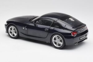 BMW Z4 E86 M Coupé Preto Kyosho 1:18 08583BK Metal - imagem 7 de 8