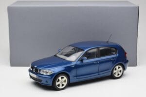 BMW 1 E87 Sydney Azul Kyosho 1:18 80430308600 Metal - imagem 8 de 8