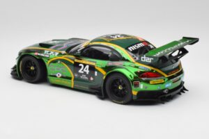 BMW Z4 E89 GT3 #24 Saudi Falcons K. Al Faisal / A. Binladen Dubai 24 Hours 2013 Minichamps 1:18 151132324 Metal - imagem 5 de 6