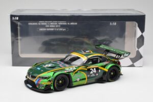 BMW Z4 E89 GT3 #24 Saudi Falcons K. Al Faisal / A. Binladen Dubai 24 Hours 2013 Minichamps 1:18 151132324 Metal - imagem 6 de 6